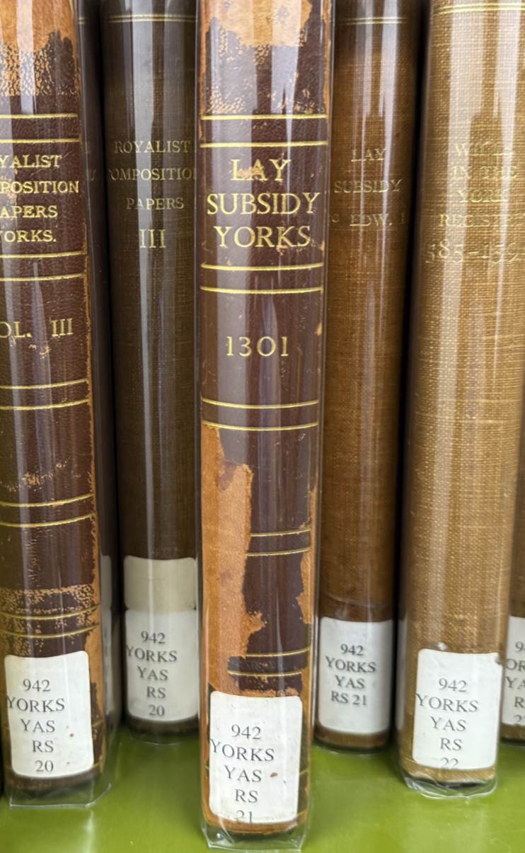 A computer screen shot of a shelf with books

AI-generated content may be incorrect.